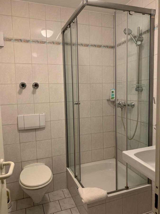 Bb Haus Neugebauer Garni Hotel Geisenheim Luaran gambar